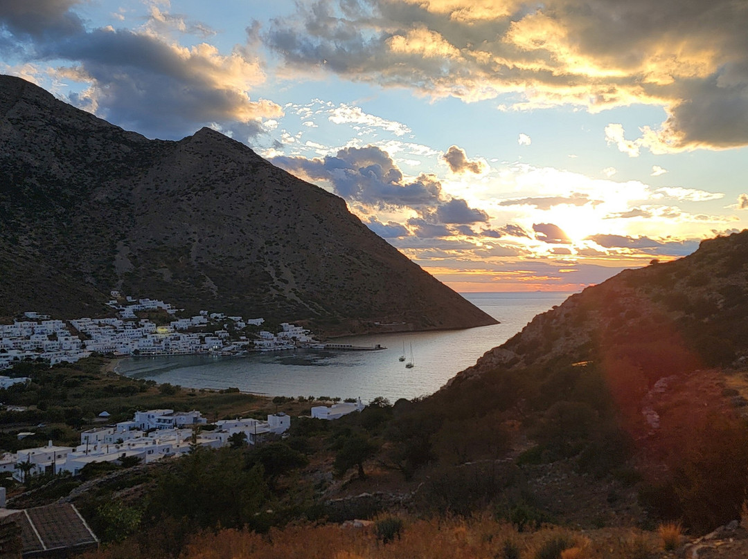 Apsila Pool Suites主图