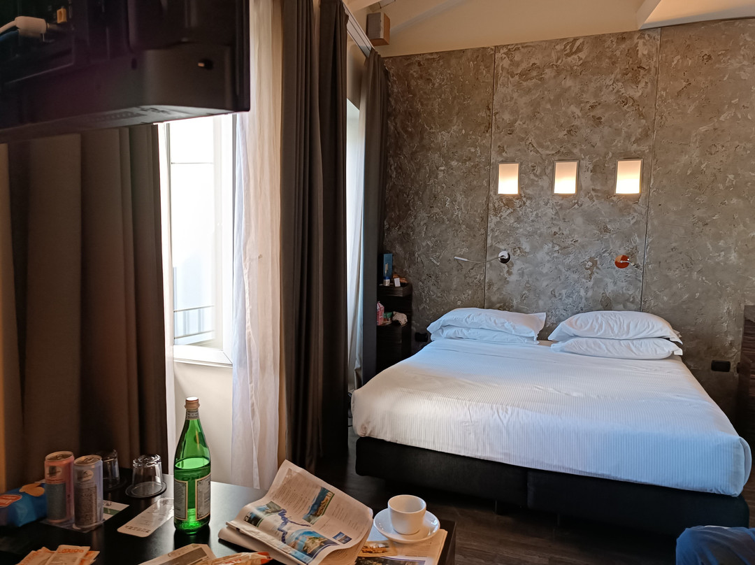 安科拉酒店主图