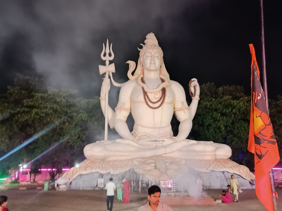 Lord Shiva Statue-贾巴尔普尔必去景点