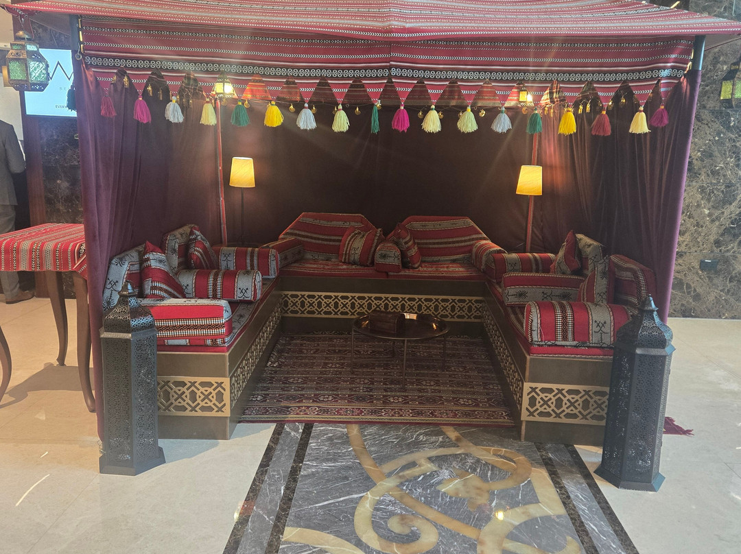 Royal Tulip Muscat主图