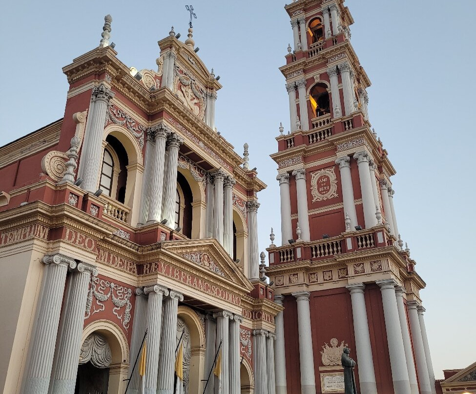 圣弗朗西斯克大教堂-萨尔塔必去景点