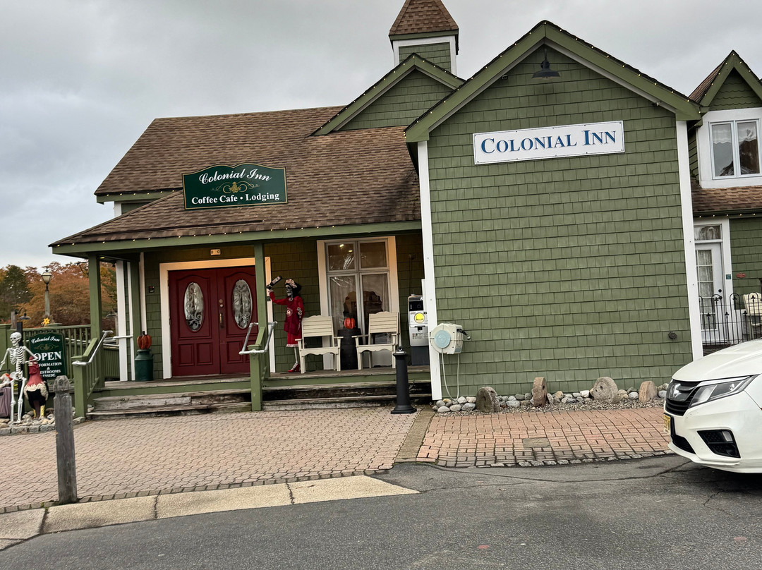 The Colonial Inn At Historic Smithville主图