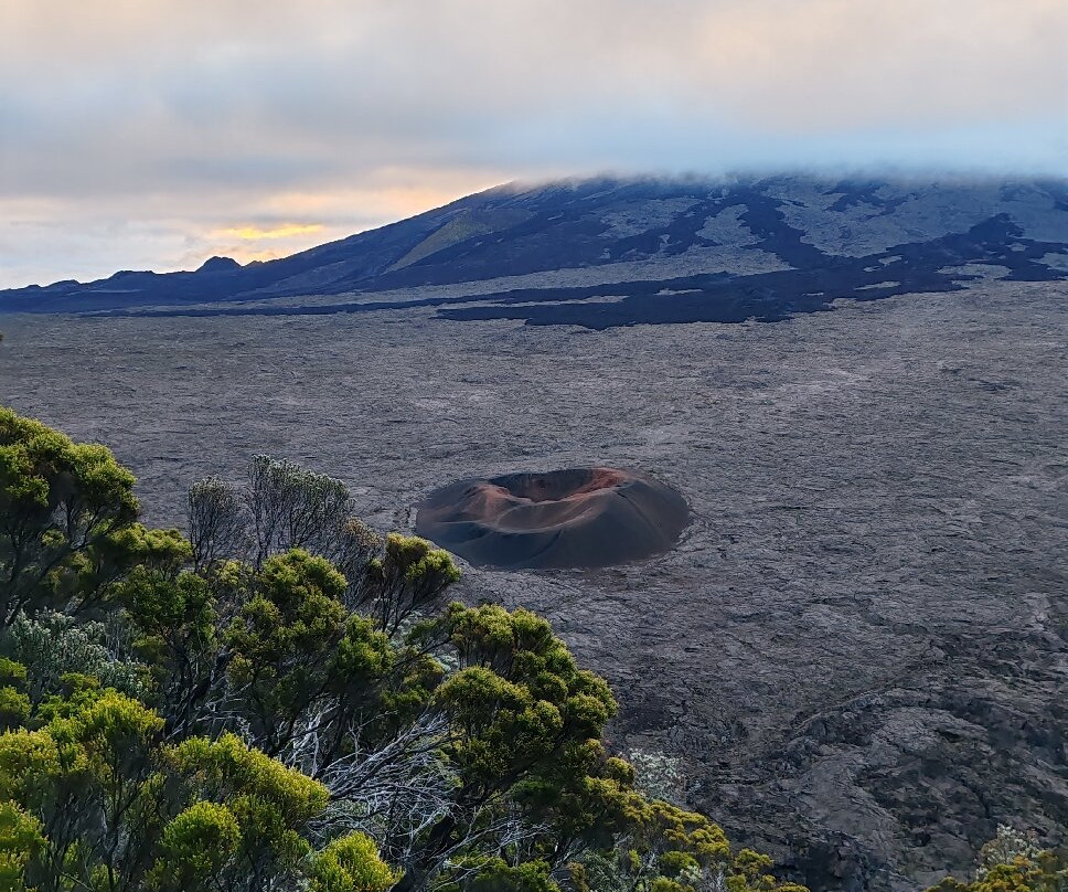 Piton de la fournaise-Le Tampon必去景点