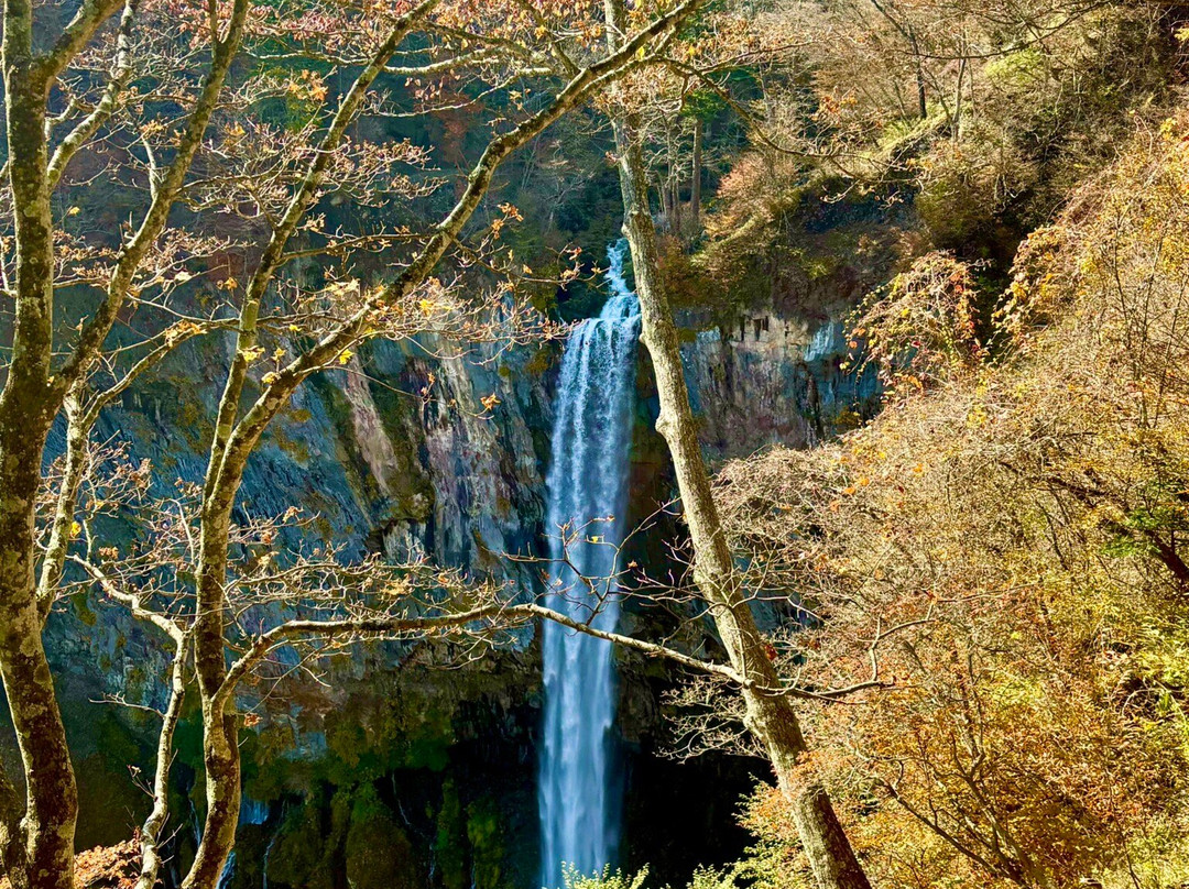 华严瀑布-日光市必去景点