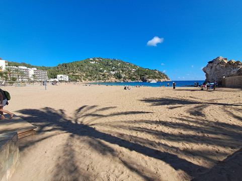 Cala de Sant Vicent-Cala de Sant Vicent必去景点