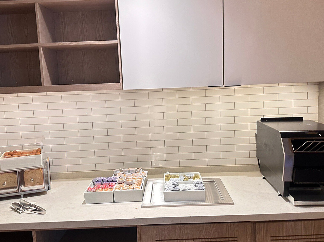 Hyatt House Chicago / Oak Brook主图