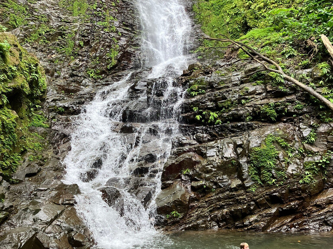Santa Lucia Falls-乌维塔必去景点