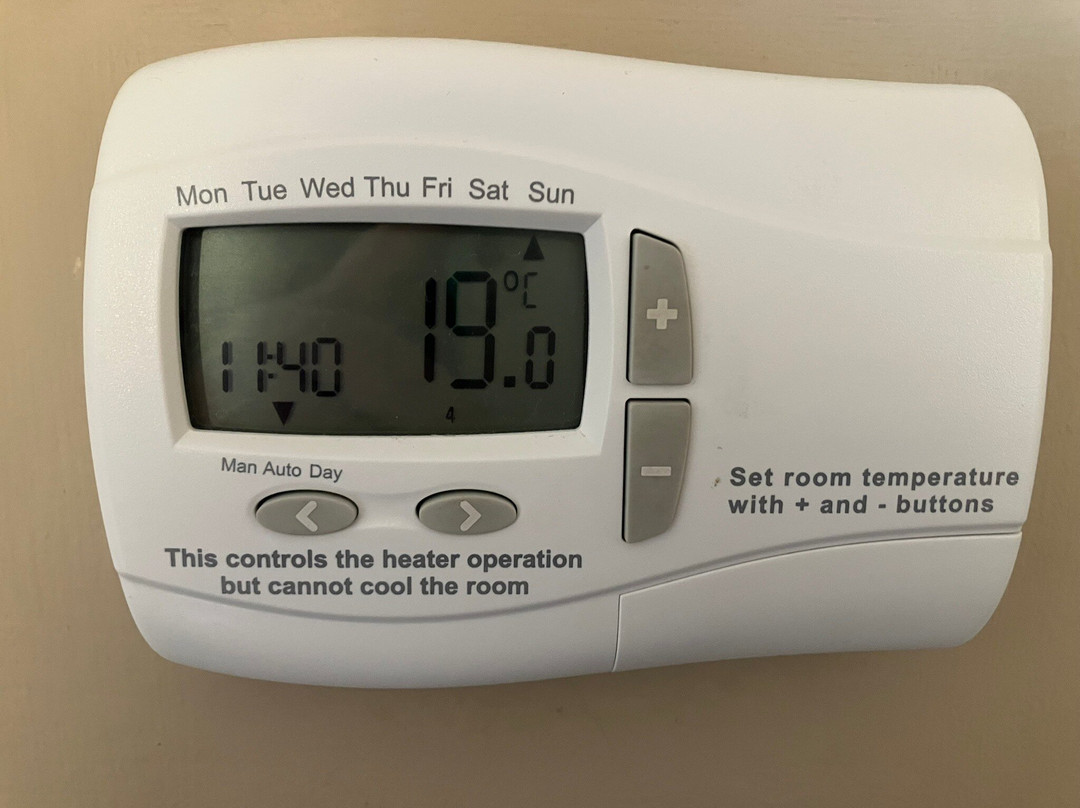 Premier Inn Glasgow Stepps (M80, J3)主图