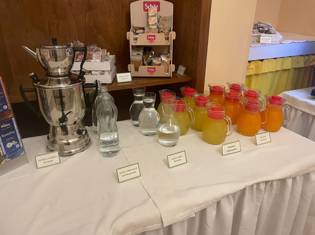 圣米歇尔公园酒店主图