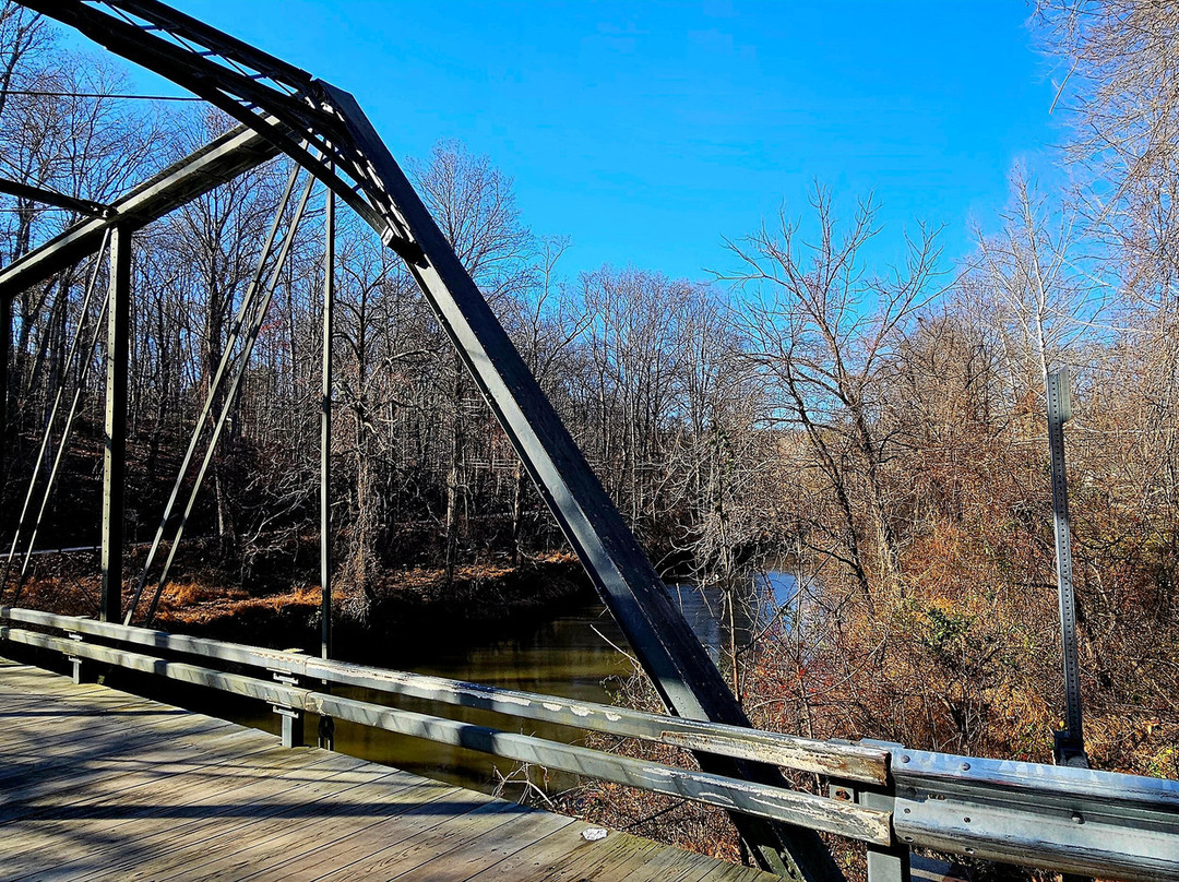 Cherry Hill Road Bridge-Street必去景点