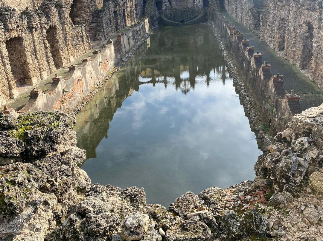 Palazzo Ducale-萨索洛必去景点