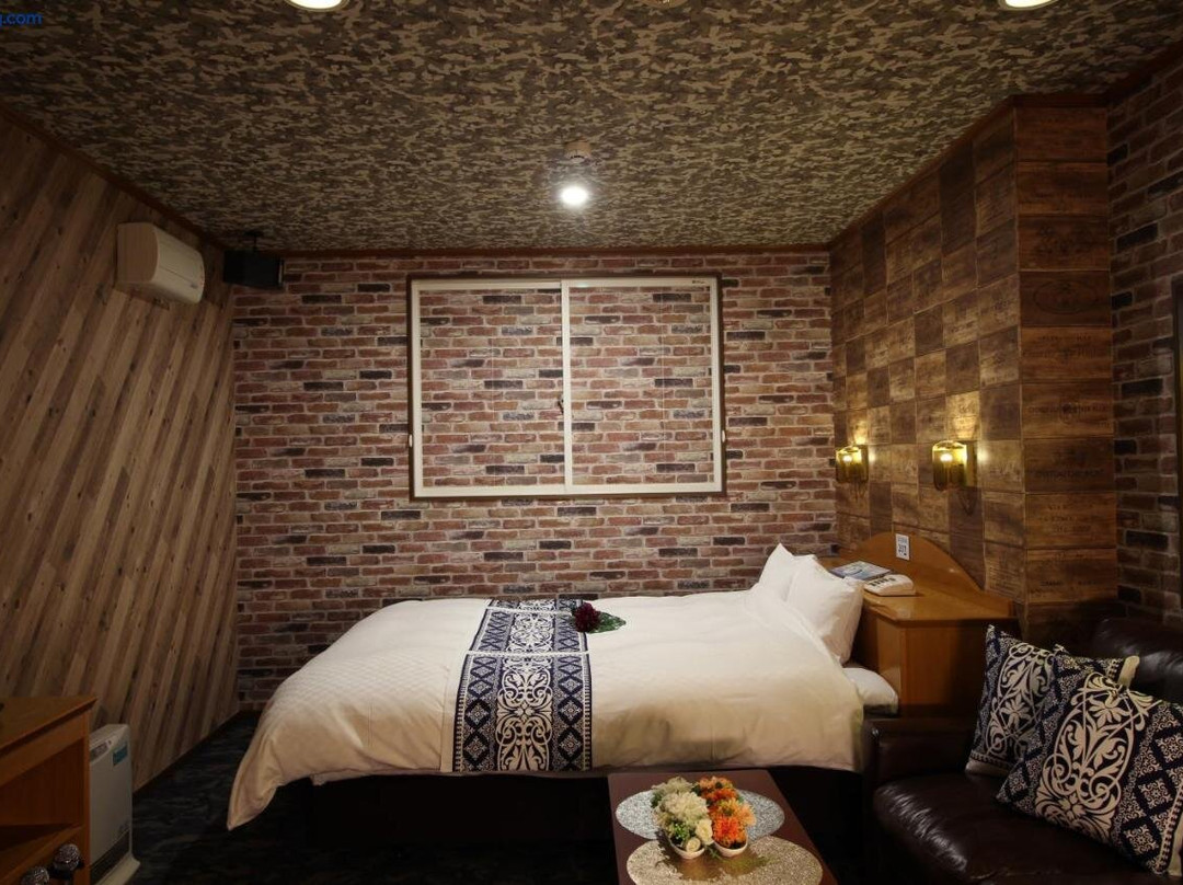 Hotel DOLPHIA-Adult Only