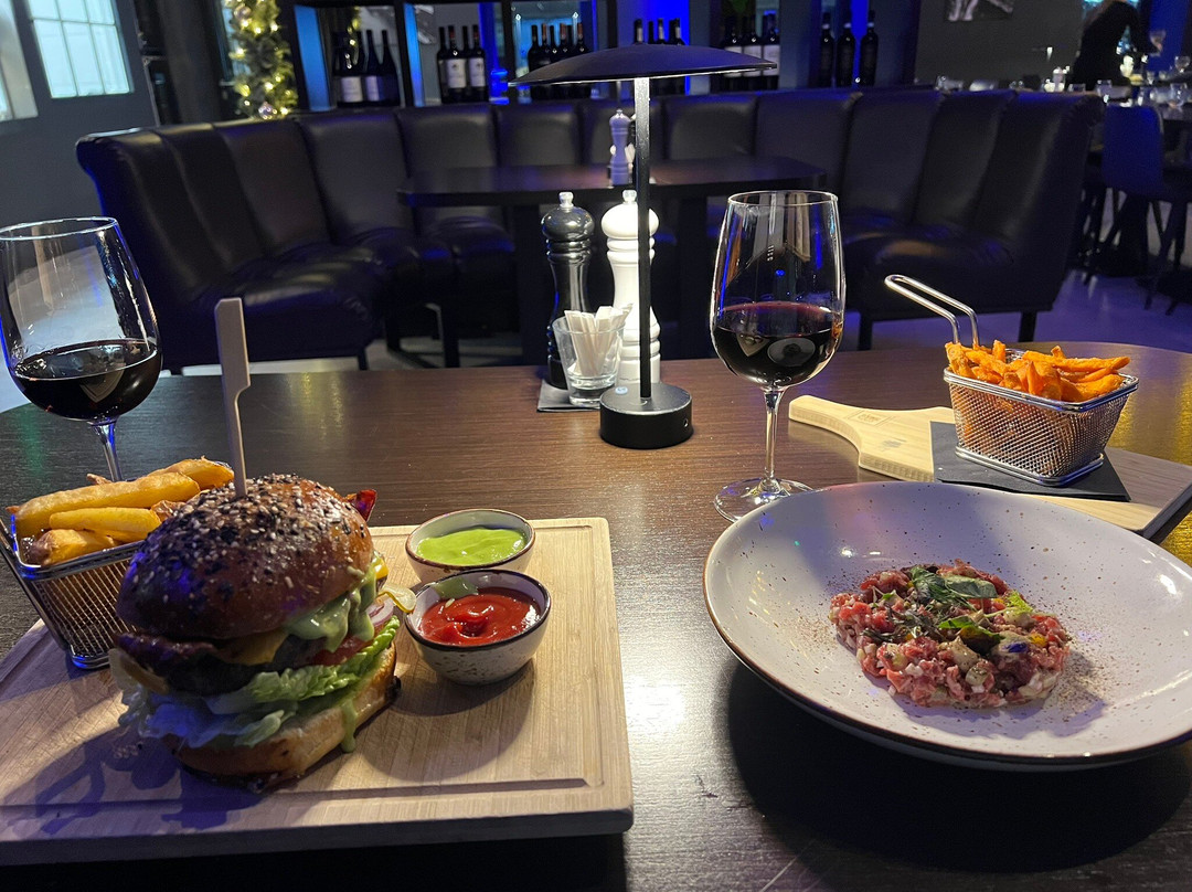 Prime Cut & Cigar Room