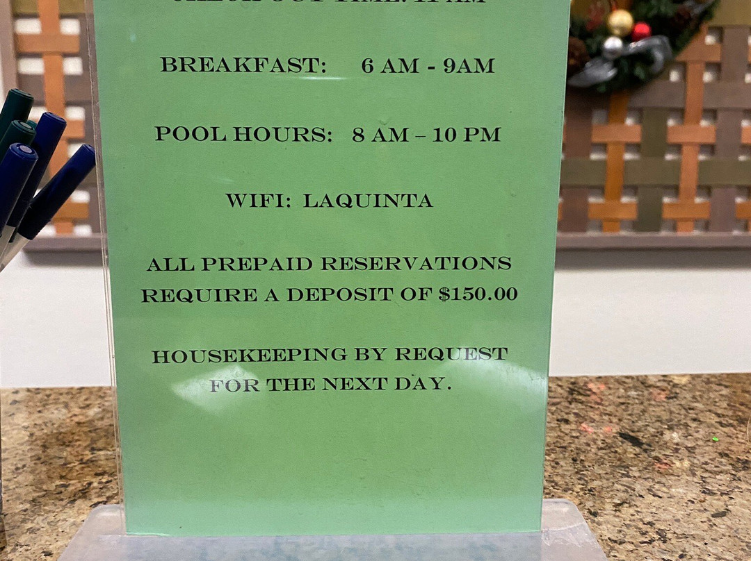 凤凰城西皮奥里亚拉昆塔温德姆套房酒店主图