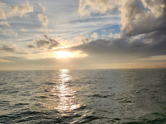 Parasail Sky Surfer-橙色海湾必去景点