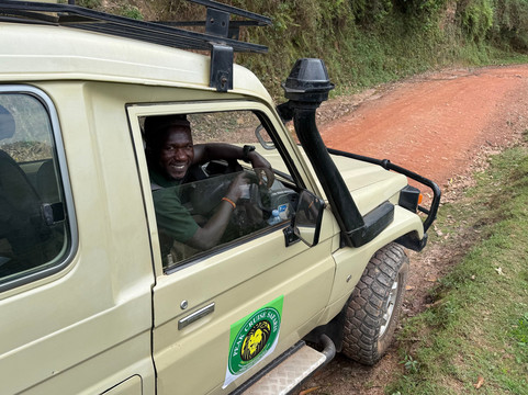 Peak Cruise Safaris-坎帕拉必去景点
