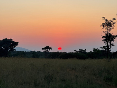 Loisico Tours and Excursions-Bloubergstrand必去景点