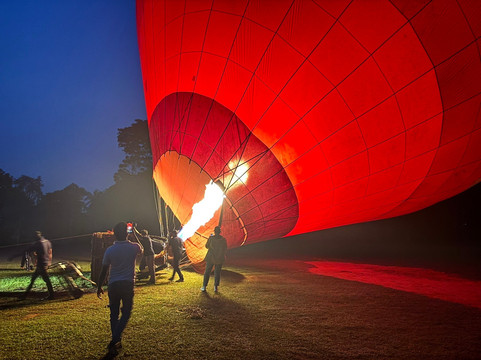 Sun Rise Ballooning-丹布拉必去景点