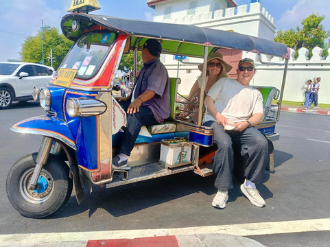 DJ-TUMSAMBAR TAXI SERVICE PATTAYA SOI8-芭堤雅必去景点