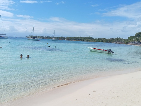 St. Anne Beach-Sainte-Anne必去景点