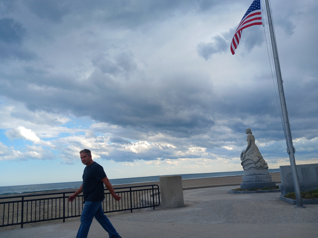 New Hampshire Marine Memorial-North Hampton必去景点