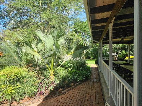 先驱者旅馆-官方