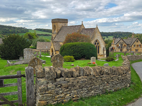 St Barnabas Church-Snowshill必去景点
