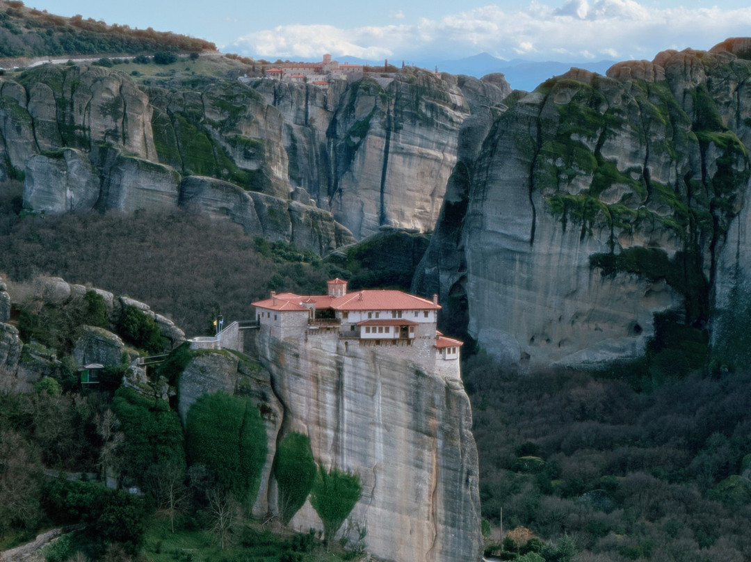 Meteora Thrones - Travel & Tourism Center-卡兰巴卡必去景点