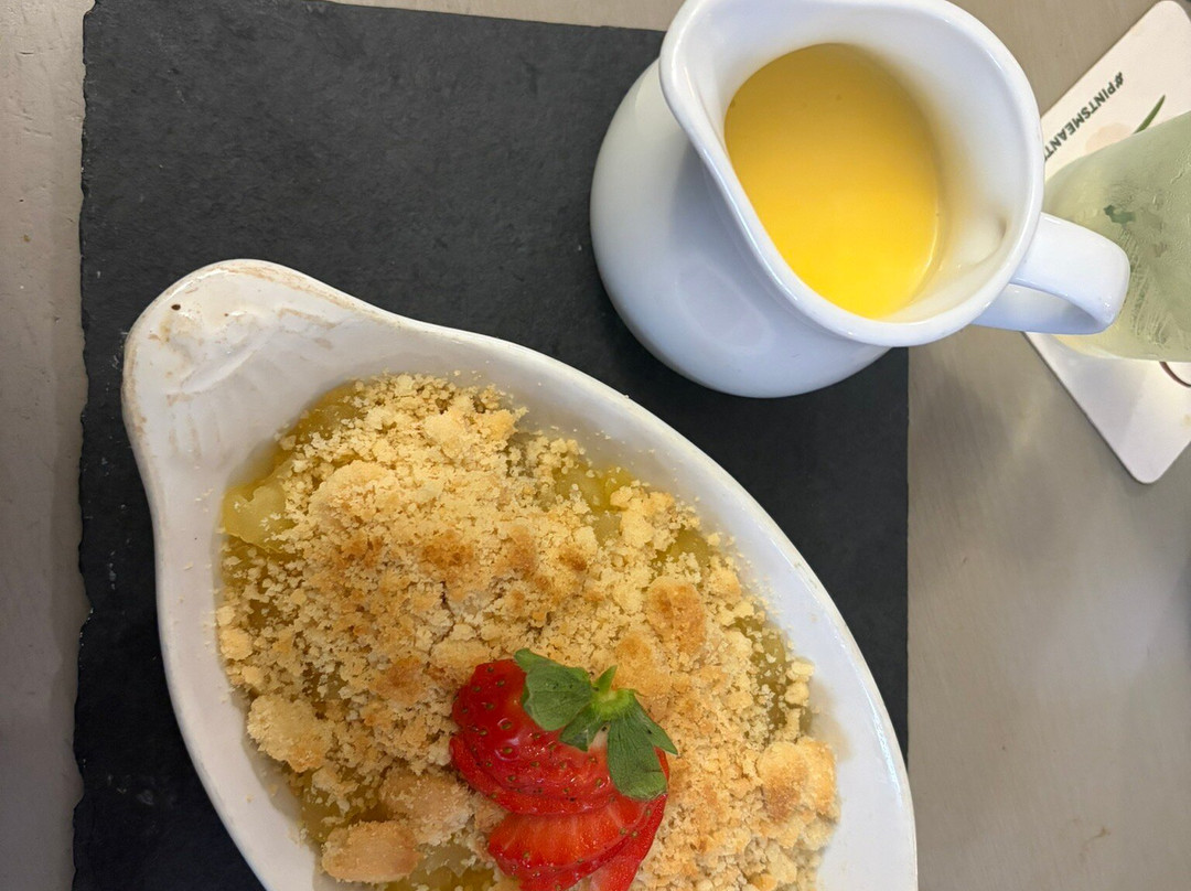 The Rose and Crown Inn主图