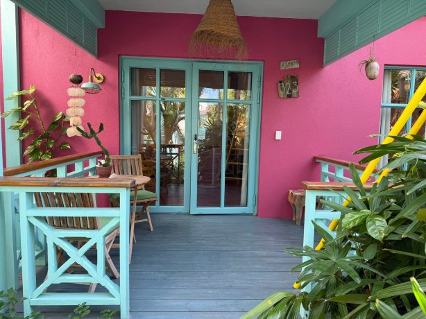 限成人- 阿鲁巴滨海栈道精品酒店-官方