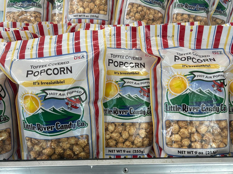 Precision Fruit and Antiques-亚基马必去景点