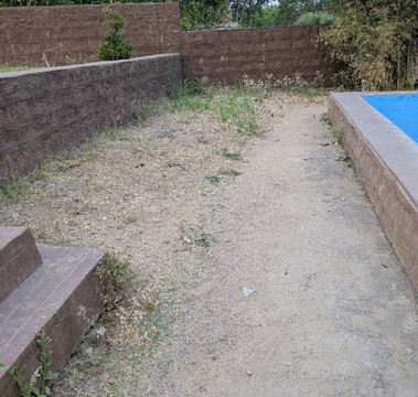 Leo Comforts River Side