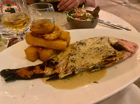 Oceanfront Restaurant Bijblauw