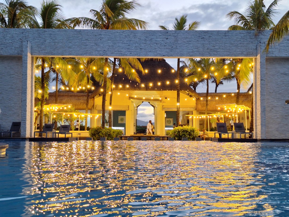 安布尔酒店-限成人入住-官方