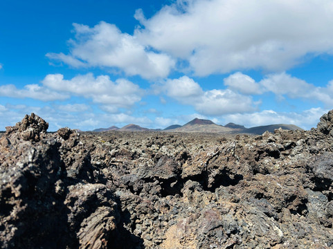 Caldera de los Cuervos-Tinajo必去景点