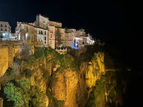 老城区-隆达必去景点