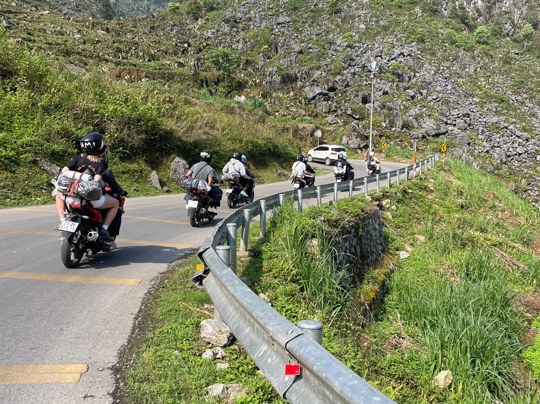 Ha Giang Loop Tour by Mama's Homestay-Dong Van必去景点