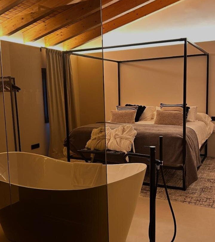 Enoa Suites Casa Cueva
