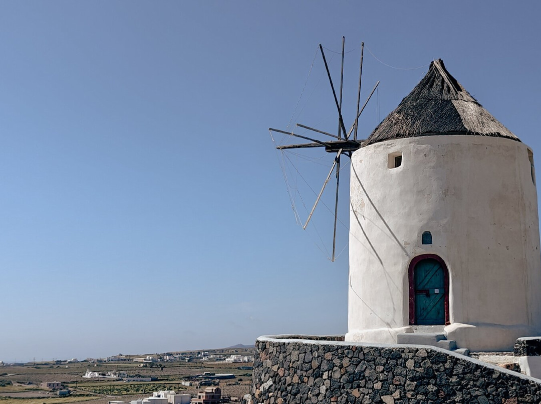 Windmills of Emporio-Emporio必去景点