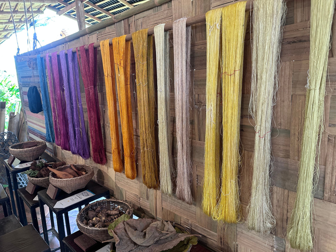Ock Pop Tok Living Crafts Centre-琅勃拉邦必去景点