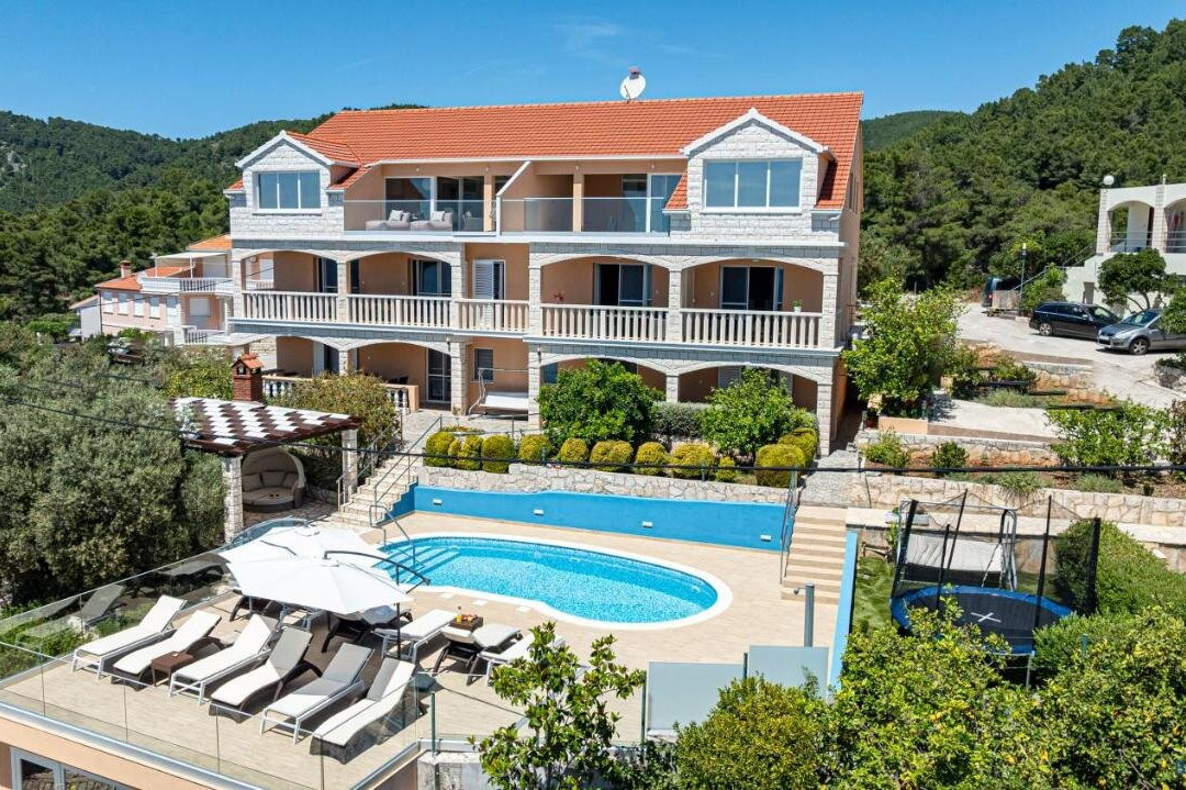 Apartments Separovic