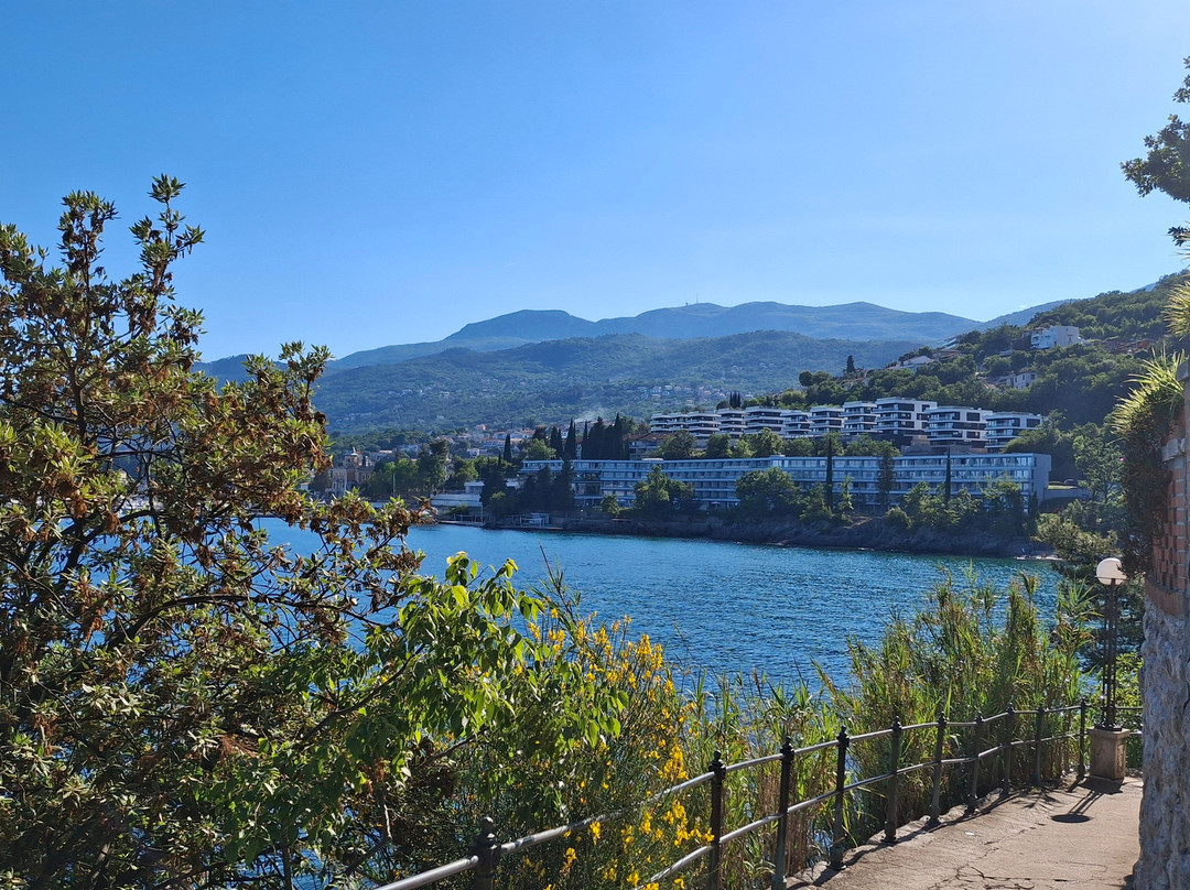 Lungomare Coastal Promenade-欧帕提亚必去景点