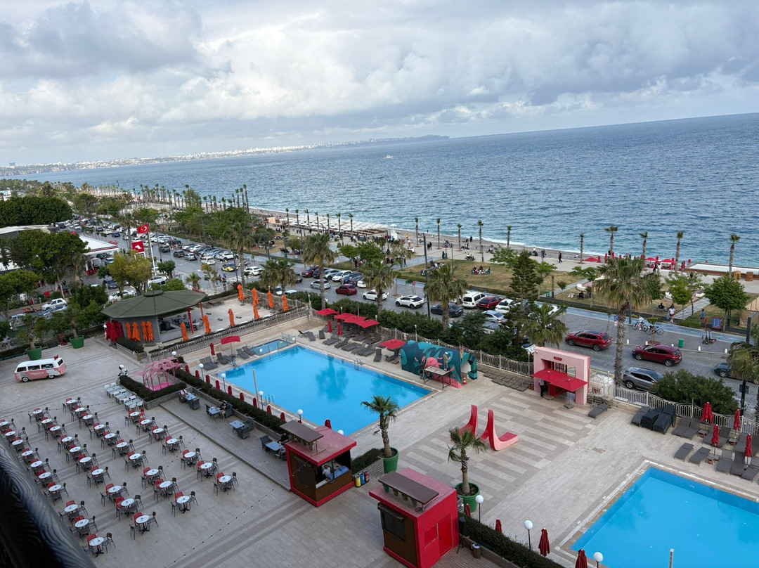 Megasaray WestBeach Antalya主图