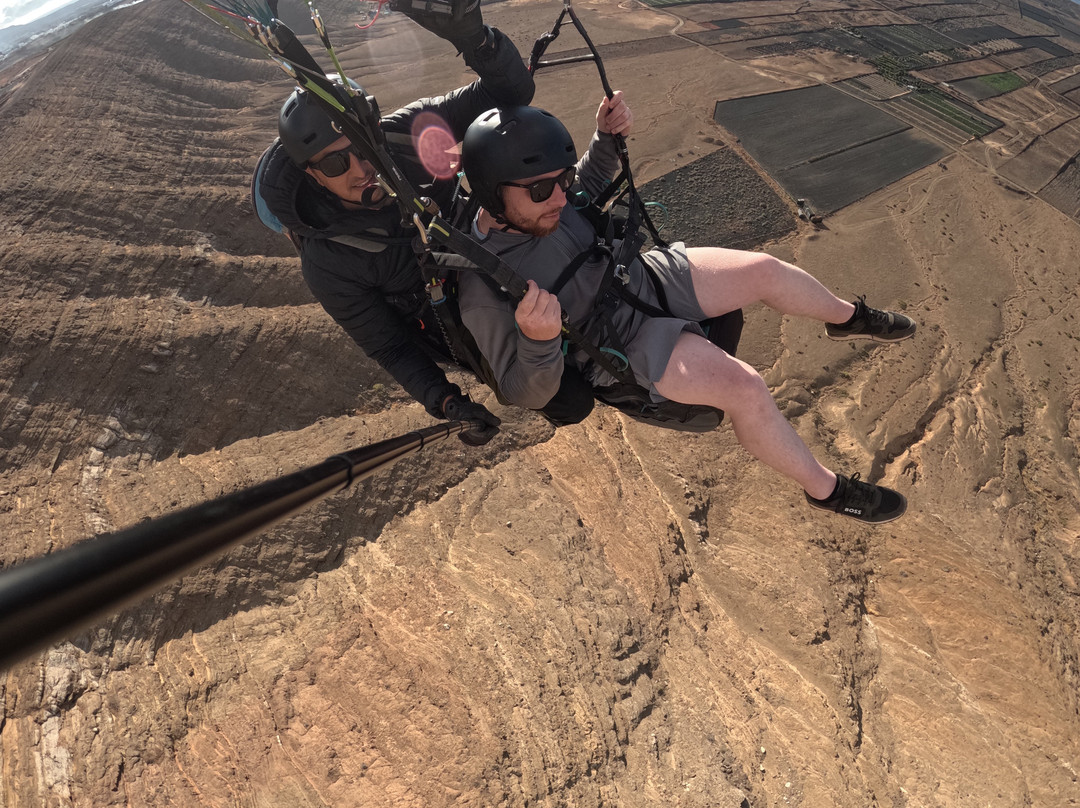Lanzafly Tandem Paragliding-Yaiza必去景点