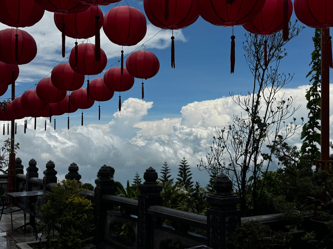 Bà Nà Hills-Hoa Phu必去景点