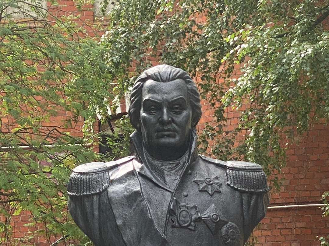 M.I. Kutuzov Monument-Pravdinsk必去景点