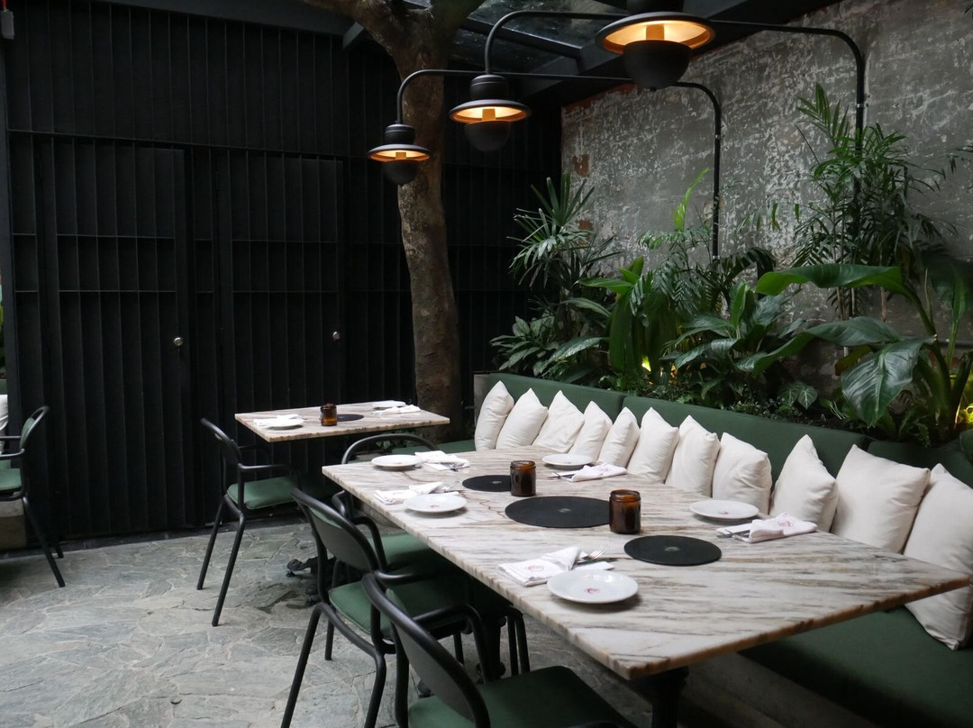 Terraza y Cava