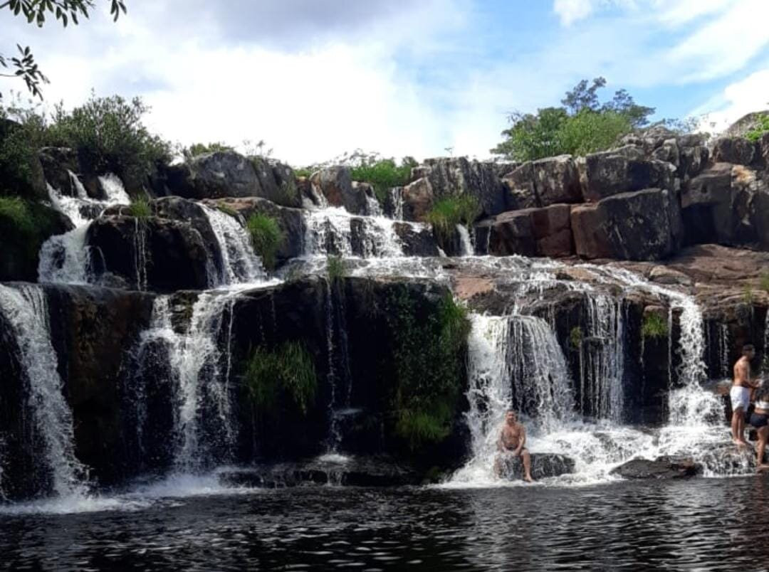 JACARANDÁ CHALÉS Com Piscina em SÃO JOSÉ Da Serra MG