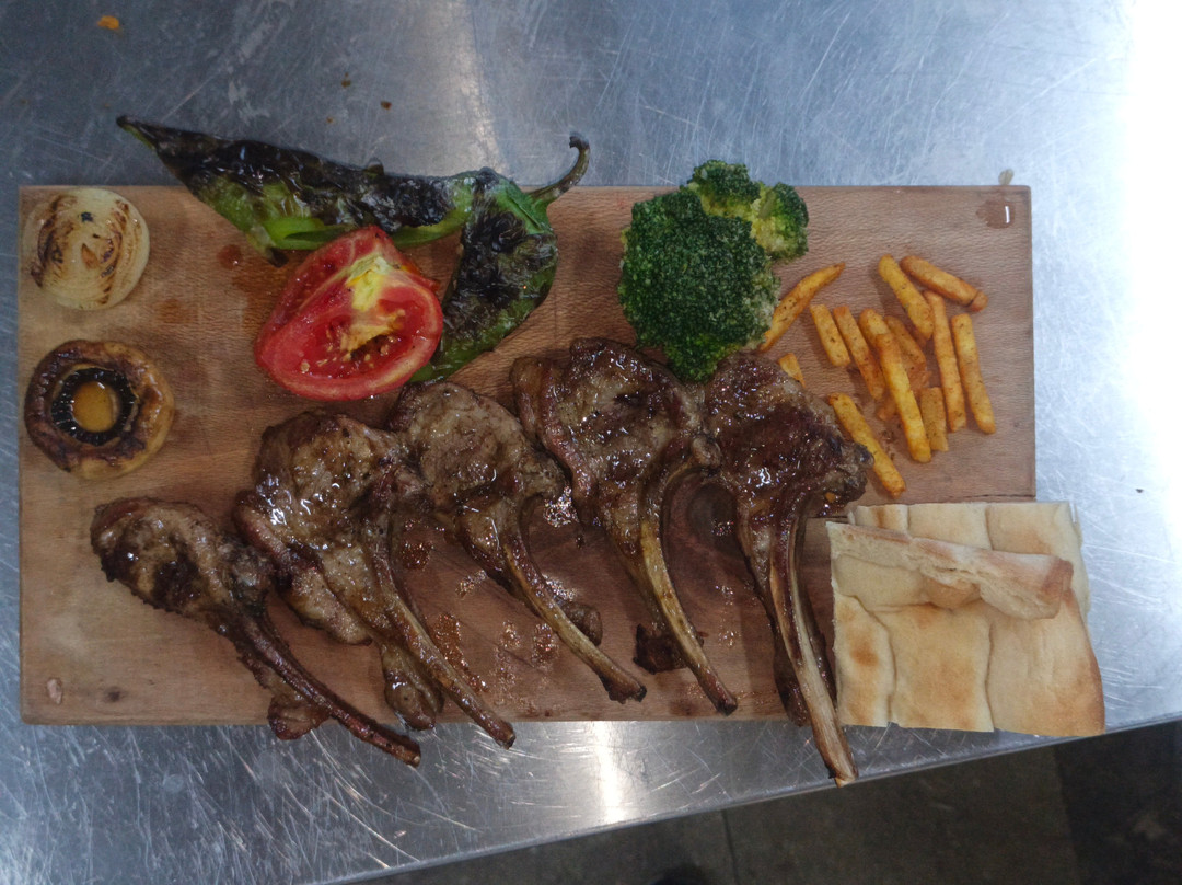 Gencerler Gölhisar Alkollü Restaurant