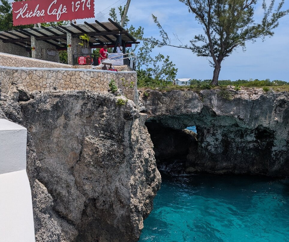 ScubaCaribe - Negril-内格里尔必去景点